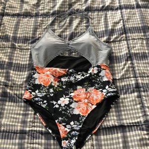 Cupshe bathing suit